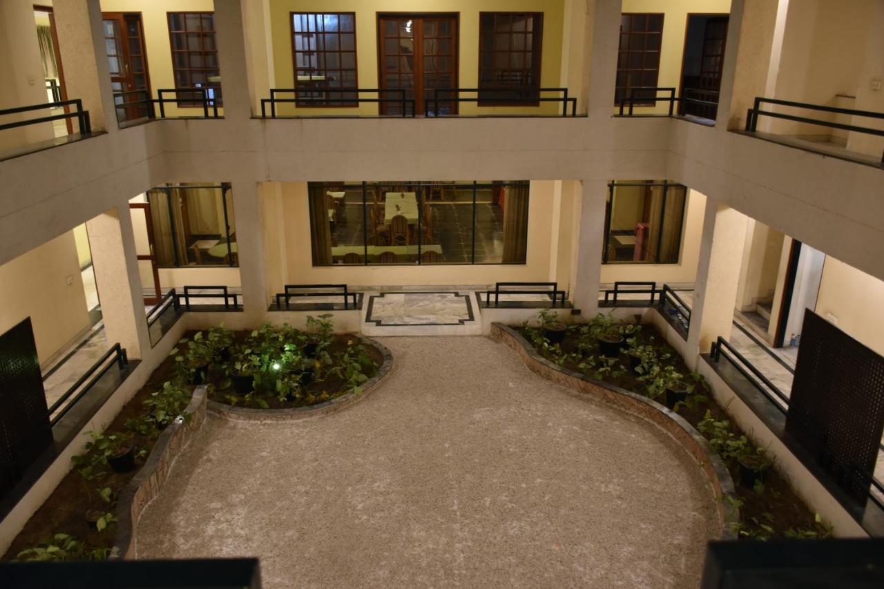 Greenwood Hotel Кхаджурахо Экстерьер фото